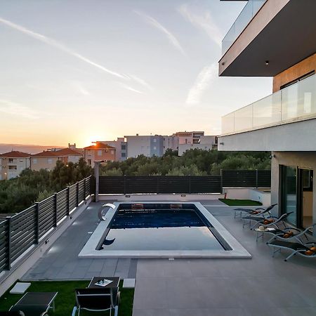 Villa Adria Makarska Bagian luar foto