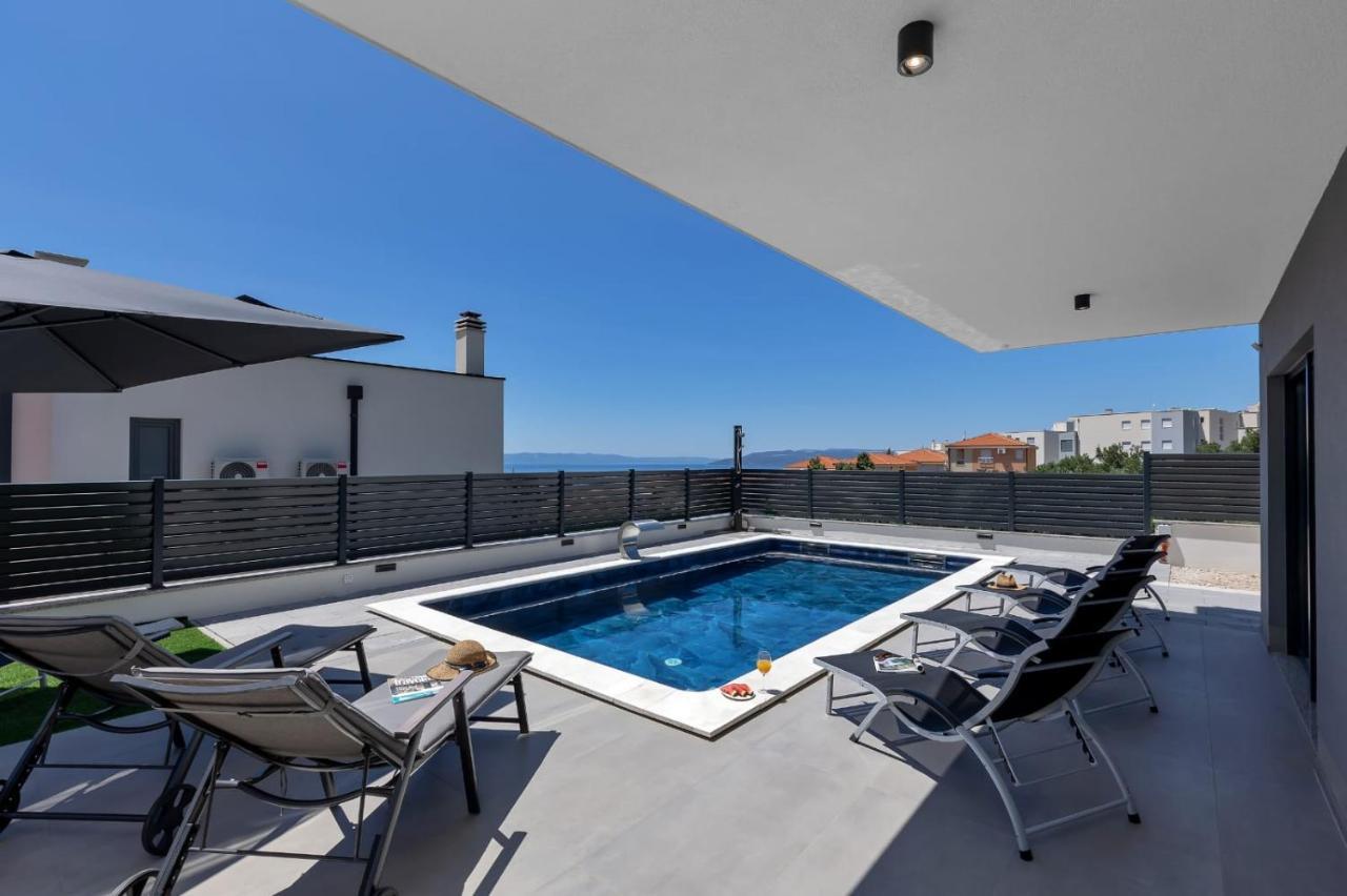 Villa Adria Makarska Bagian luar foto