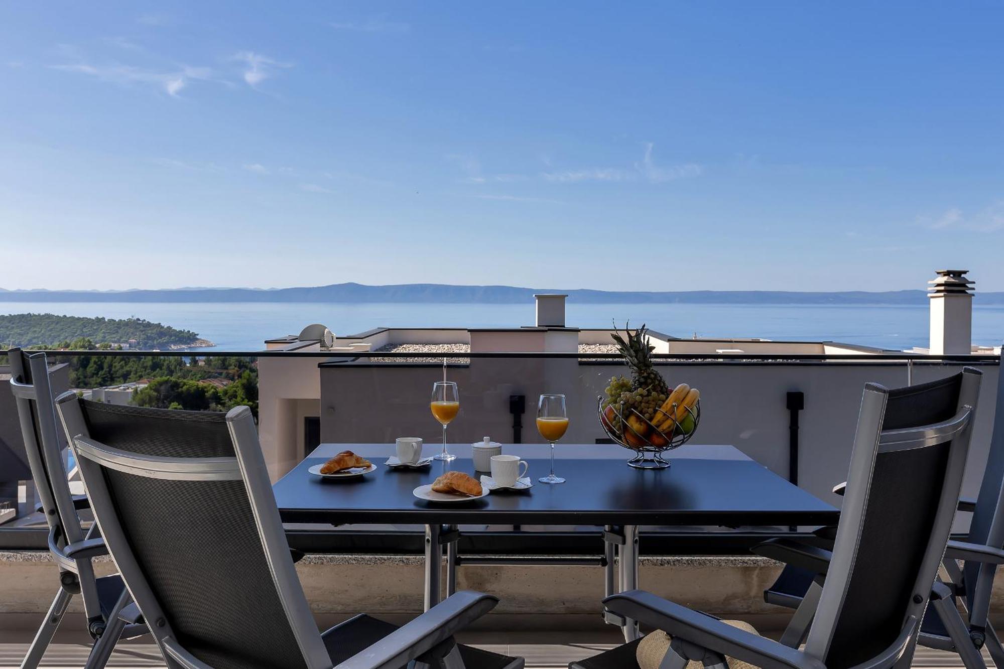 Villa Adria Makarska Bagian luar foto
