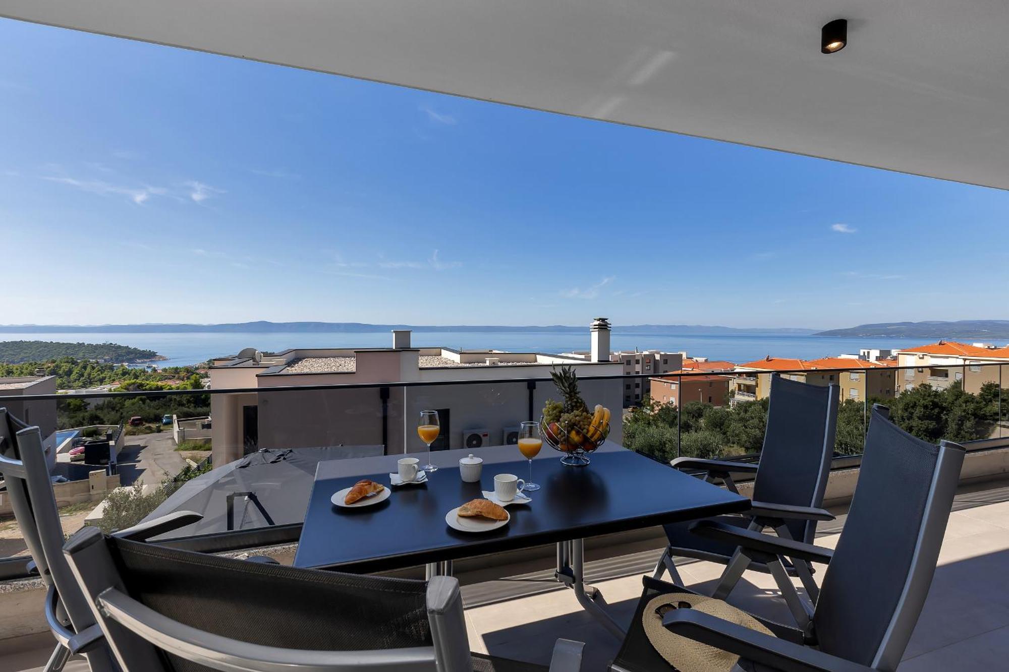 Villa Adria Makarska Bagian luar foto