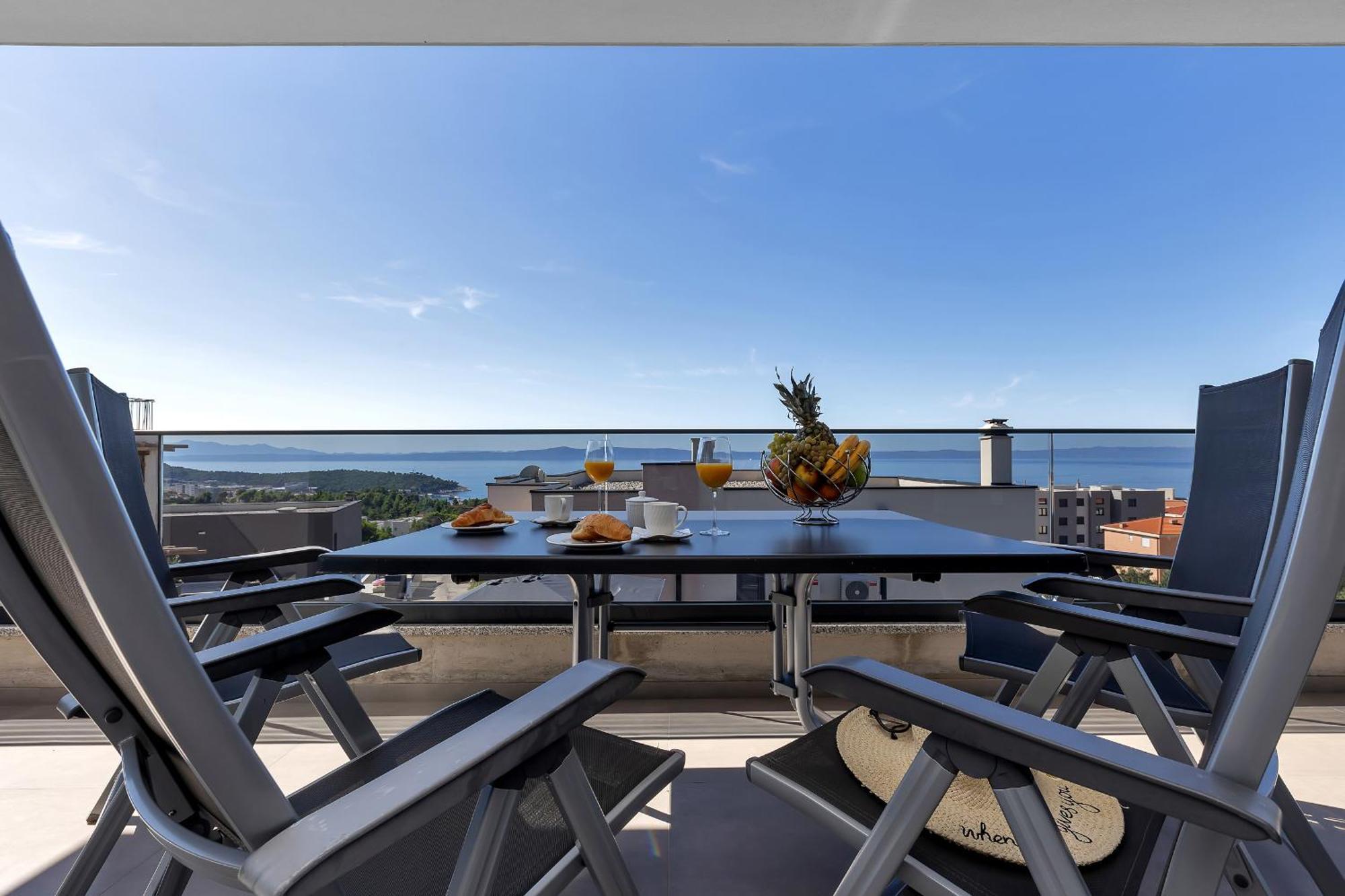Villa Adria Makarska Bagian luar foto