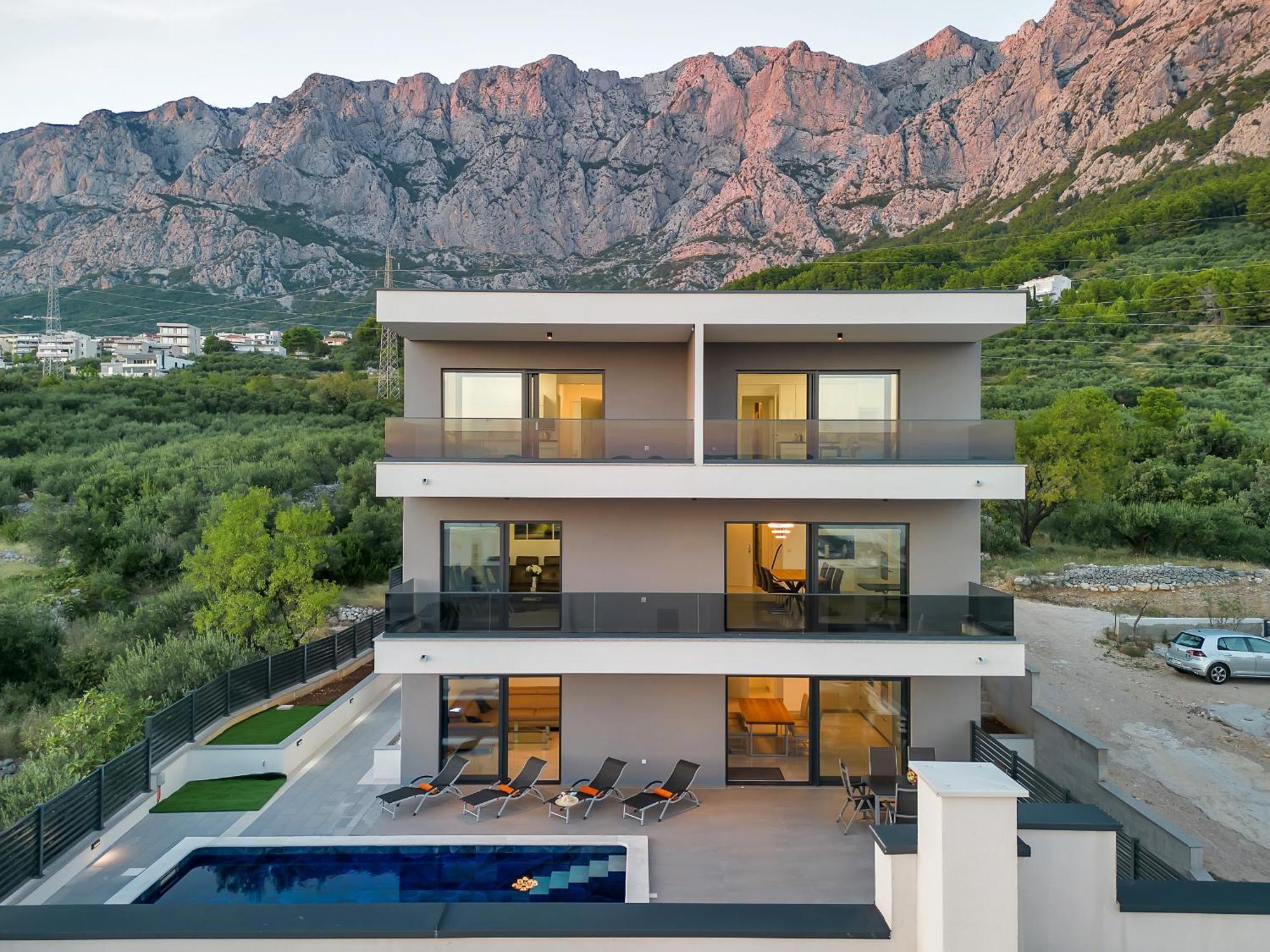 Villa Adria Makarska Bagian luar foto