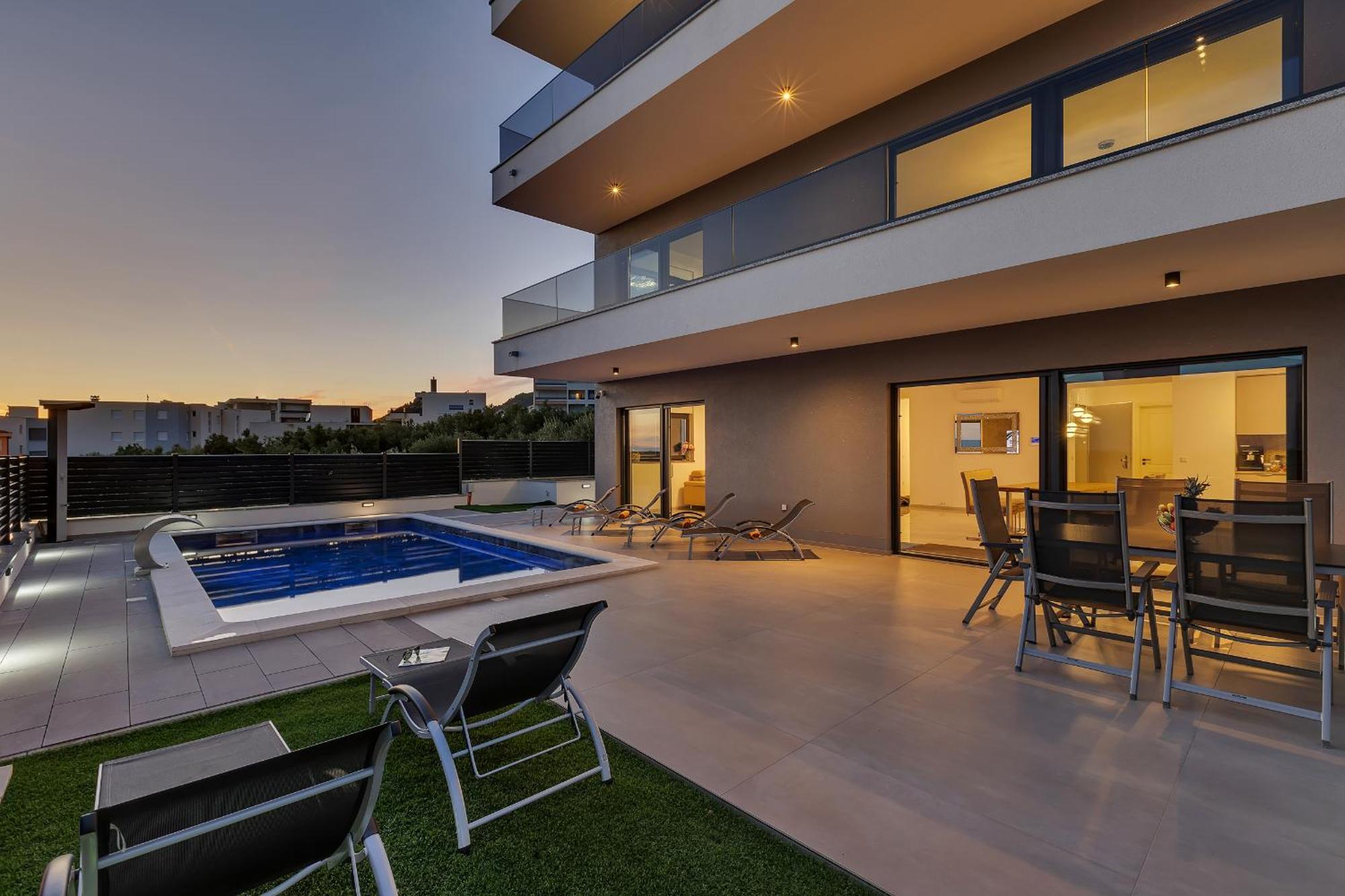 Villa Adria Makarska Bagian luar foto